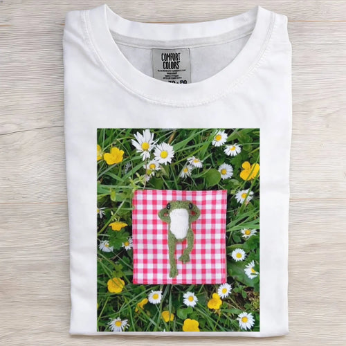 KNITTEDFROG FROGANDTOAD FUNNY DAILY TEE