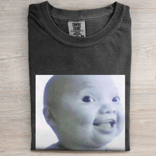 FUNNY NICHE BABY GEN Z MEME AI VIRAL GIGGLING AI LAUGHING TEE