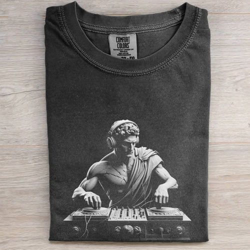 DJ ART RETRO-STYLE GRAPHIC TEE