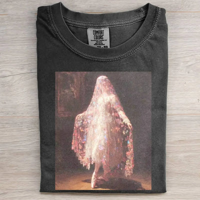 OIL PAINTING OF A WOMAN WITH A FLORAL VEIL TEE