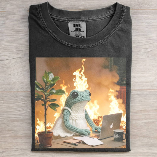 KNITTEDFROG FROGANDTOAD FUNNY MEME DAILY TEE