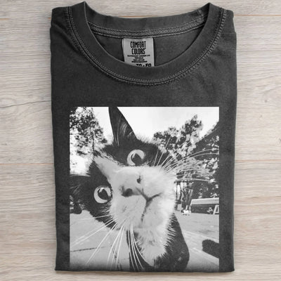 FISH-EYE FELINE TEE